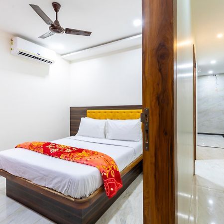 Hotel Samrat Palace Мумбаи Экстерьер фото