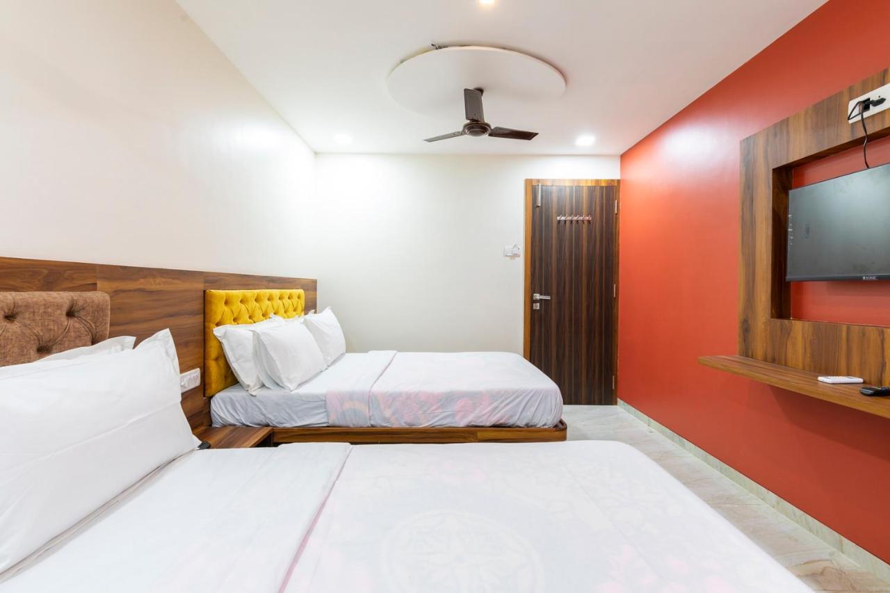 Hotel Samrat Palace Мумбаи Экстерьер фото