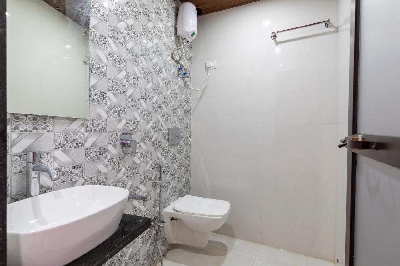 Hotel Samrat Palace Мумбаи Экстерьер фото
